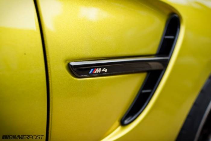 BMW    M4 Coupe (75 )