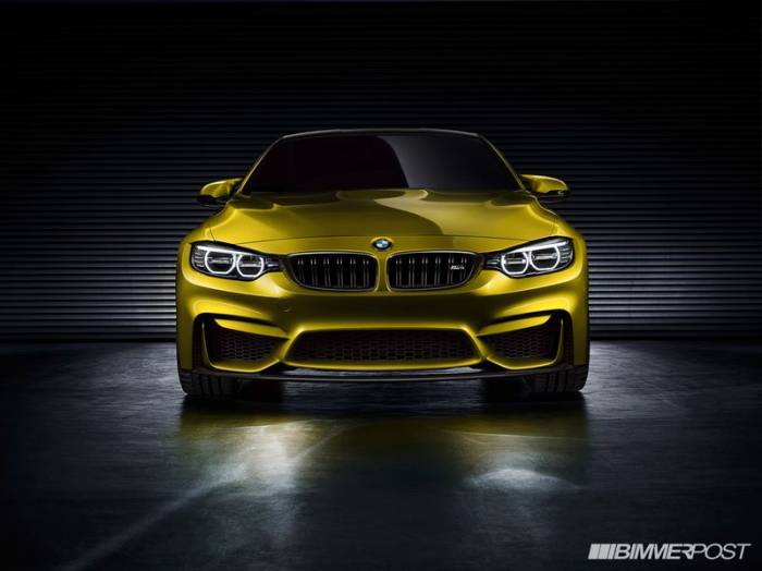 BMW    M4 Coupe (75 )