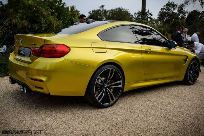 BMW    M4 Coupe (75 )