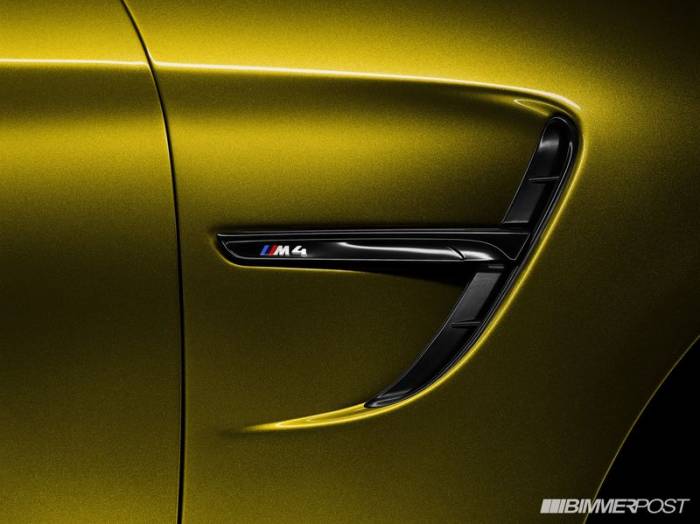 BMW    M4 Coupe (75 )