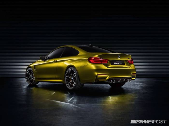 BMW    M4 Coupe (75 )