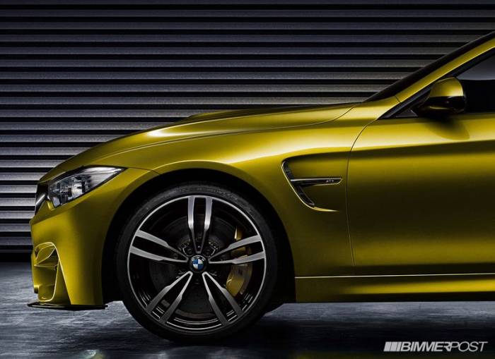 BMW    M4 Coupe (75 )