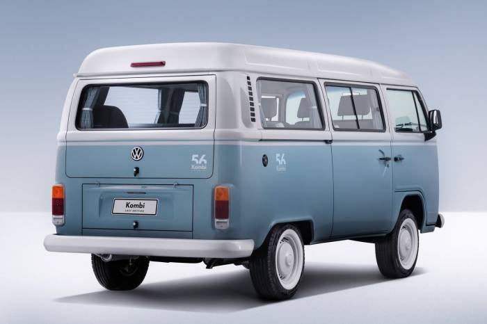 Volkswagen    - (10 )