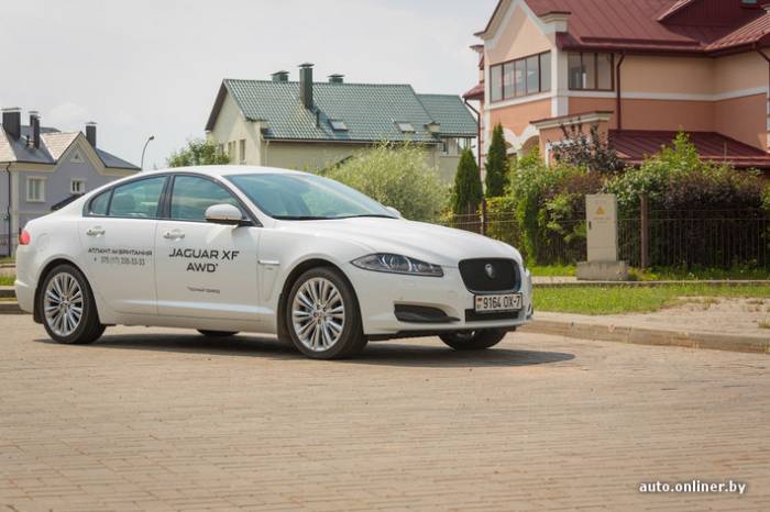 - Jaguar XF AWD (33 )