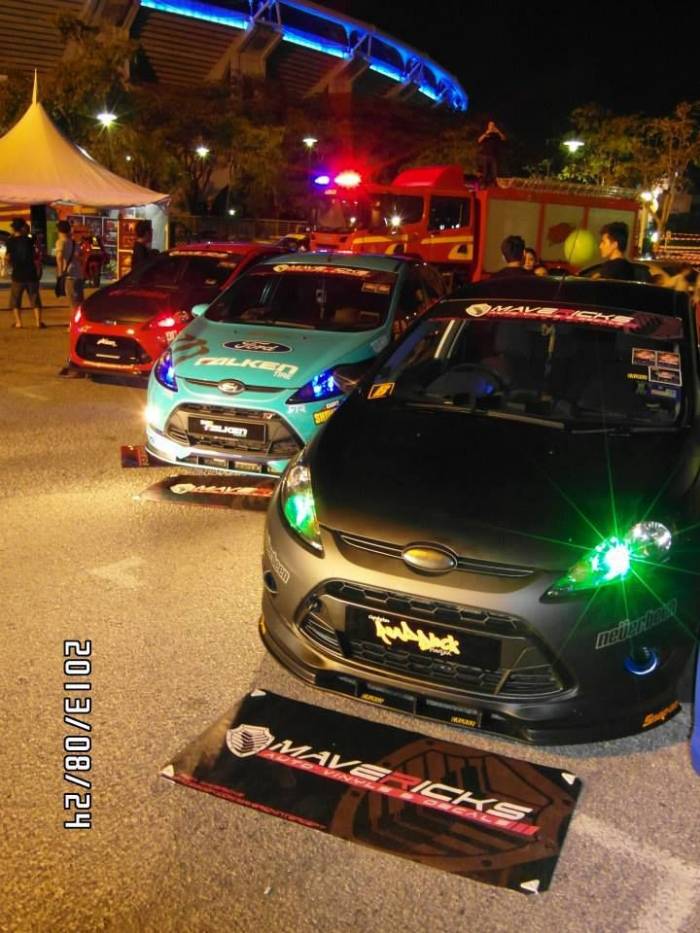 Auto Salon Night 2013  - (67 )