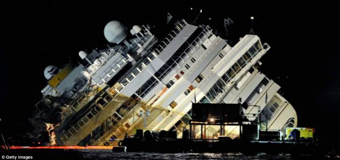   Costa Concordia  (17 )