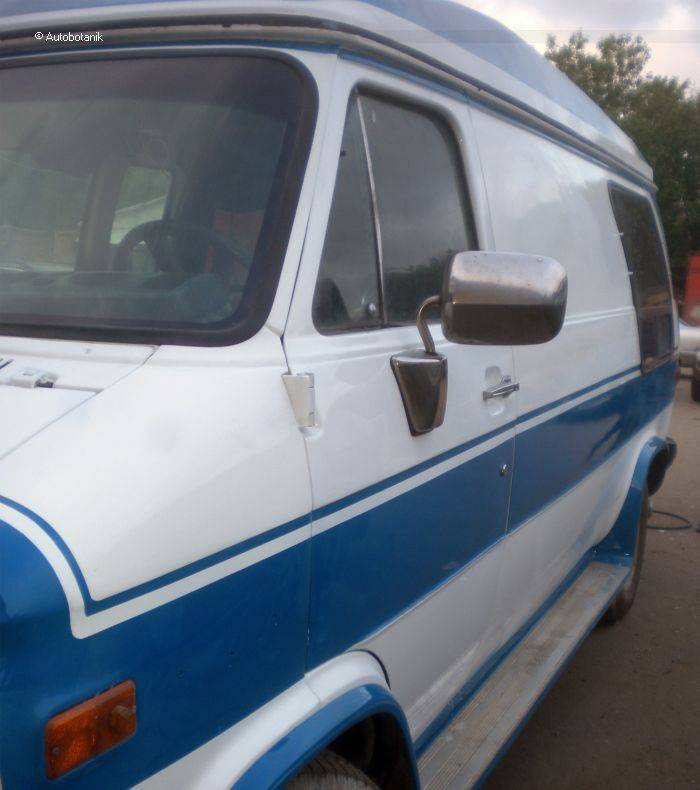   Chevy Van (121 )