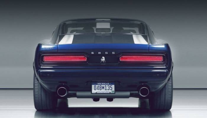 Equus Bass770 - Mustang    Corvette (22 )