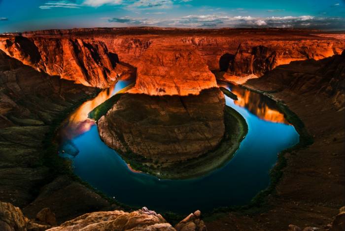 Horseshoe Bend -     (9 )