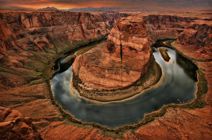 Horseshoe Bend -     (9 )