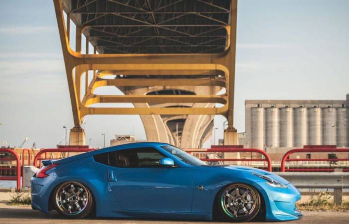  Nissan 370Z (14 )