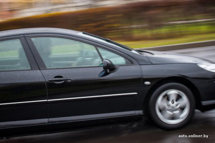 Peugeot 407:    (52 )