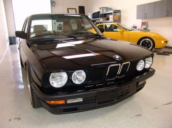   BMW M- (36 )