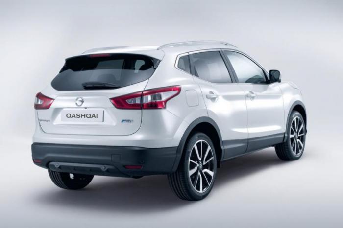  Nissan Qashqai (25 )