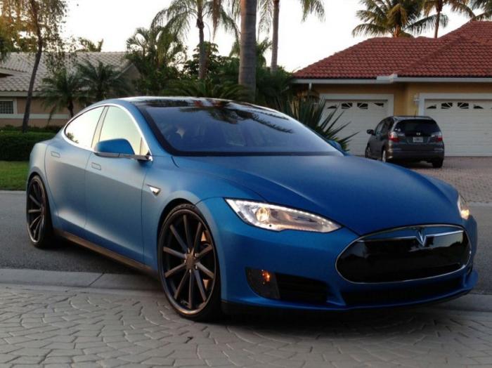     Tesla Model S (31 )