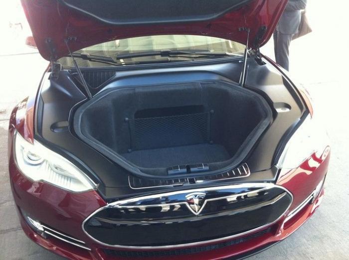     Tesla Model S (31 )