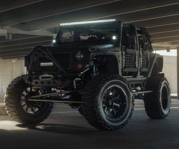    Jeep Wrangler (13 )