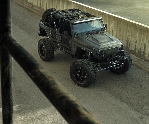    Jeep Wrangler (13 )