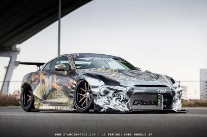 Nissan GT-R Godzilla    Ben Sopra (19 )