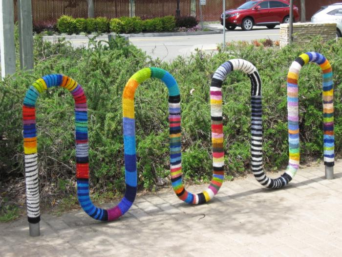 Urban knitting -   (40 )