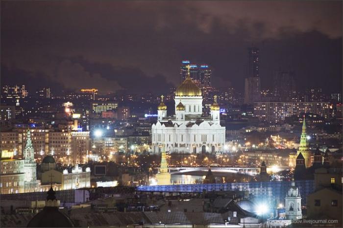 Moscow Never Sleep (82 ) 