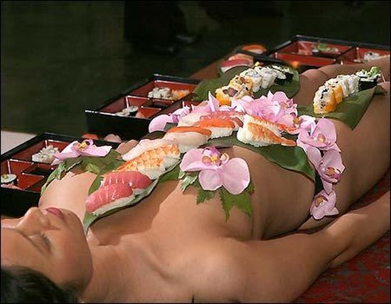 Nyotaimori (12 )