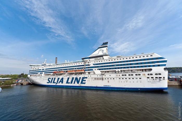  Baltic Queen  Silja Serenade (48 )	