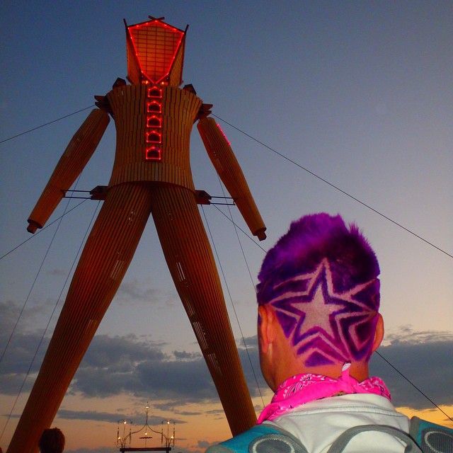   Burning Man   (53 ) 