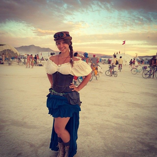   Burning Man   (53 ) 