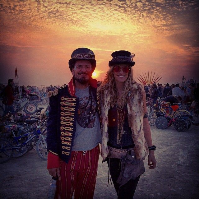   Burning Man   (53 ) 