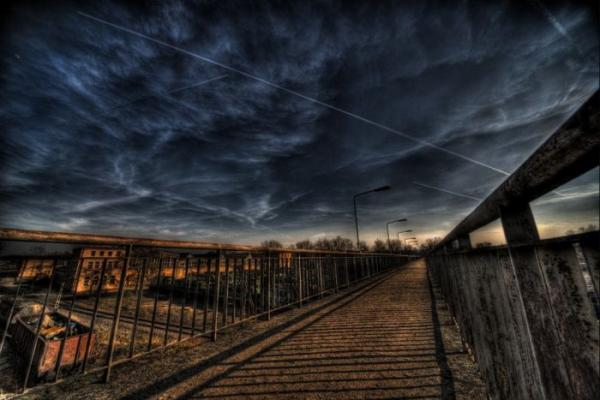   HDR  (120 )