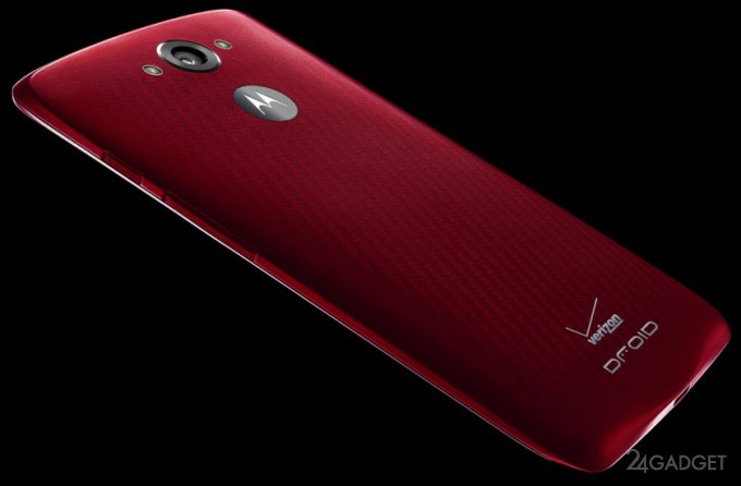 Motorola Droid Turbo   (3 )