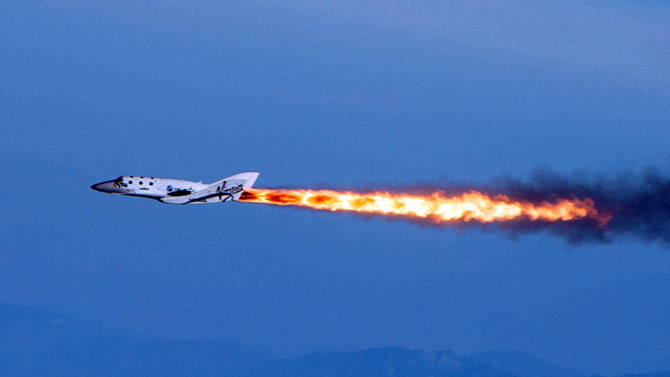      SpaceShipTwo (21 )