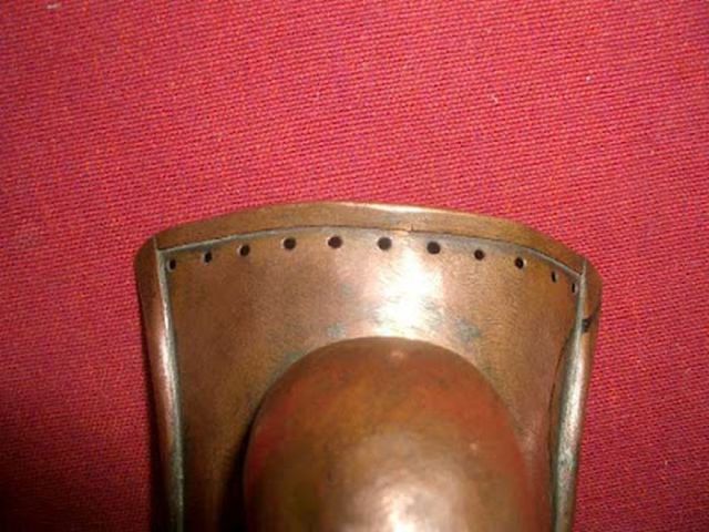      1880  (6 )