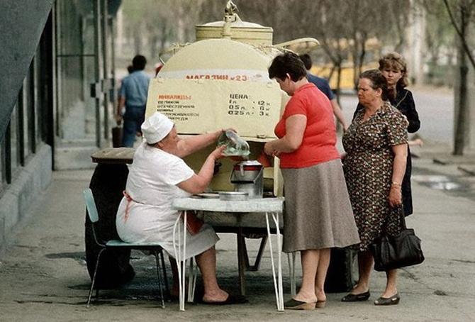 Ностальгия: цены и зарплаты в СССР (16 фото) Ностальгия: цены и зарплаты в СССР (16 фото)