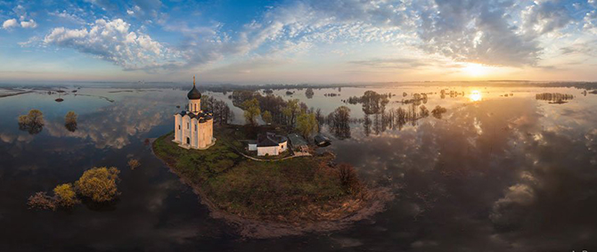 Самые потрясающие виды с высоты птичьего полета (20 фото) Самые потрясающие виды с высоты птичьего полета (20 фото)