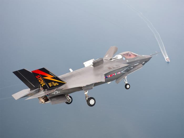   F-35      -30 (8 )