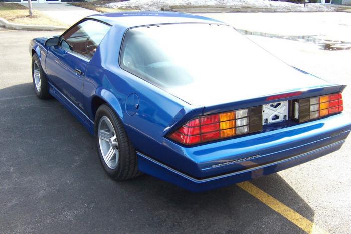 Chevrolet Camaro 1990-    2259  (19 )