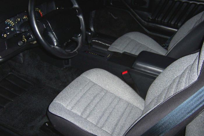 Chevrolet Camaro 1990-    2259  (19 )