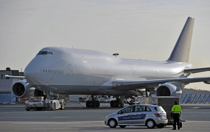 Сверхроскошный Boeing 747 за 600 миллионов долларов (13 фото) Сверхроскошный Boeing 747 за 600 миллионов долларов (13 фото)
