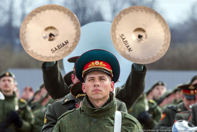 Наземная репетиция Парада Победы (45 фото) Наземная репетиция Парада Победы (45 фото)