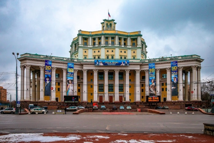 Российские города сразу после окончания войны и спустя 70 лет (41 фото) Российские города сразу после окончания войны и спустя 70 лет (41 фото)