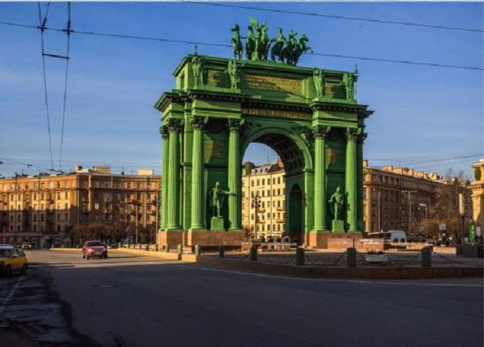 Российские города сразу после окончания войны и спустя 70 лет (41 фото) Российские города сразу после окончания войны и спустя 70 лет (41 фото)
