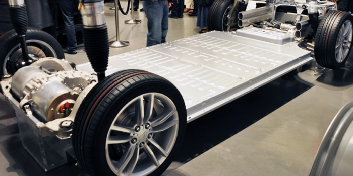 Из чего состоит аккумулятор электромобиля Tesla Model S? (12 фото) Из чего состоит аккумулятор электромобиля Tesla Model S? (12 фото)