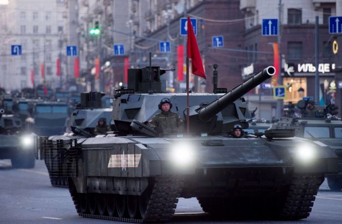 Какую военную технику покажут на главном параде Победы (11 фото) Какую военную технику покажут на главном параде Победы (11 фото)