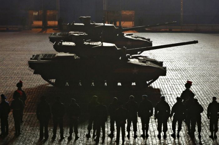 Какую военную технику покажут на главном параде Победы (11 фото) Какую военную технику покажут на главном параде Победы (11 фото)
