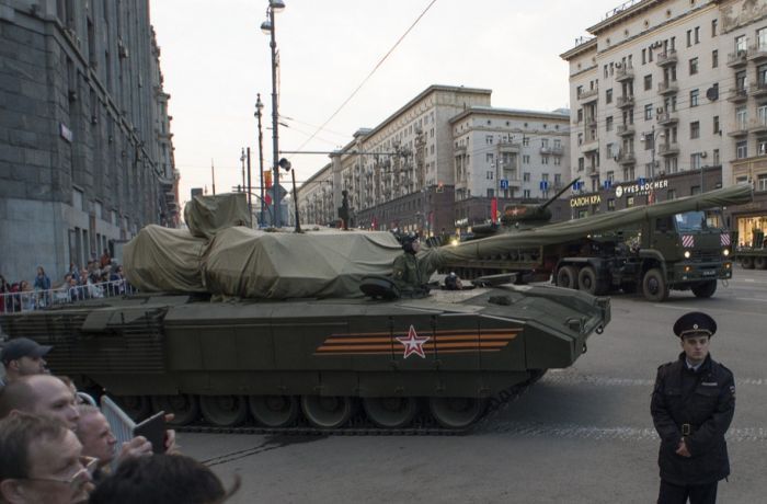 Какую военную технику покажут на главном параде Победы (11 фото) Какую военную технику покажут на главном параде Победы (11 фото)