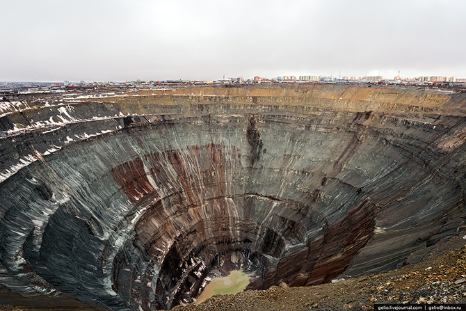 Как добывают и обрабатывают алмазы (72 фото) Как добывают и обрабатывают алмазы (72 фото)