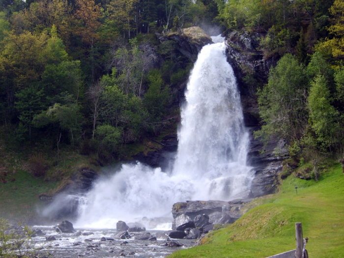 Самые красивые водопады мира (50 фото) Самые красивые водопады мира (50 фото)