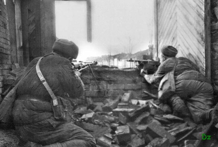 Почему в Европе не было своего Сталинграда (9 фото) Почему в Европе не было своего Сталинграда (9 фото)